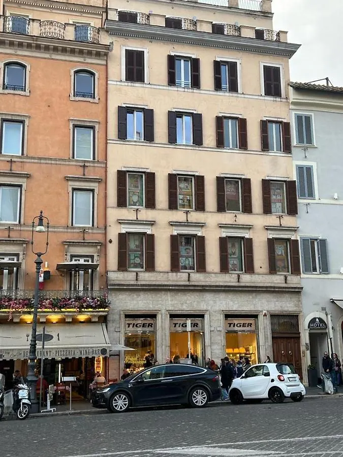 Gasthof Piazza Venezia Luxury Suite Rom