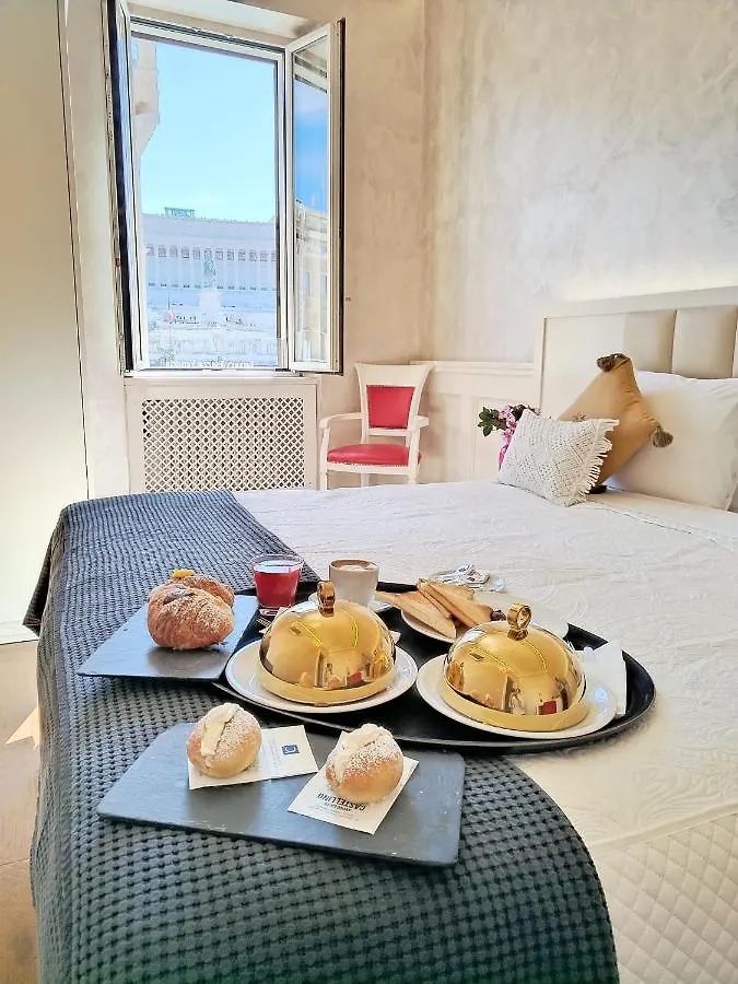Konukevi Piazza Venezia Luxury Suite Roma
